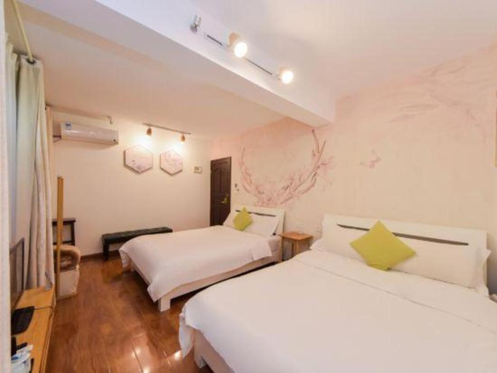 Dali Four Seasons Hostel Eksteriør bilde