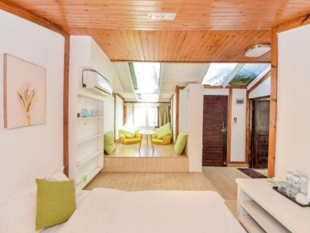 Dali Four Seasons Hostel Eksteriør bilde