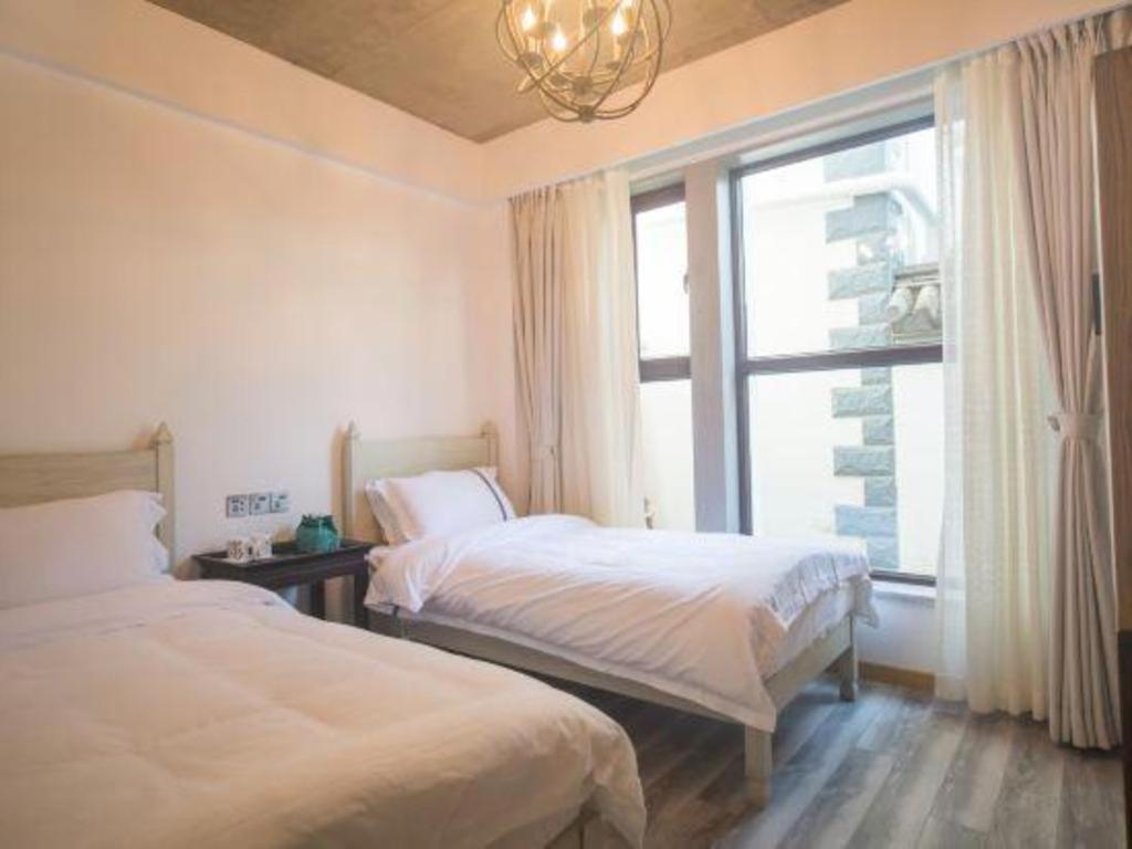 Dali Four Seasons Hostel Eksteriør bilde